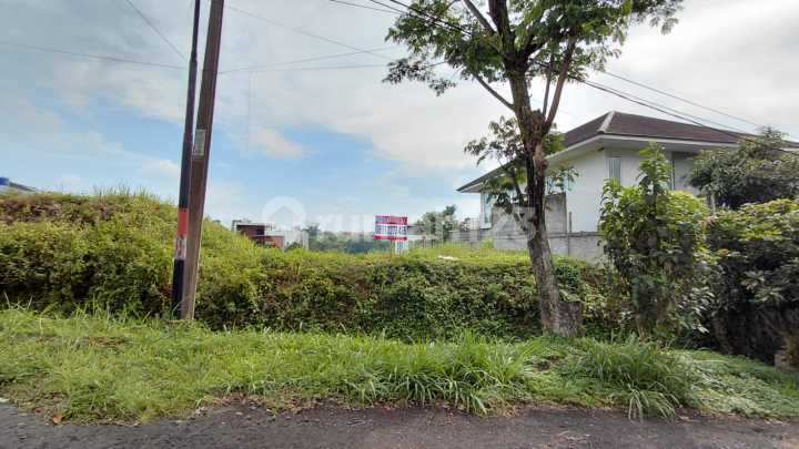 Tanah Kotak Komplek Ciwaruga Siap Bangun 12X30 SHM Hadap Utara