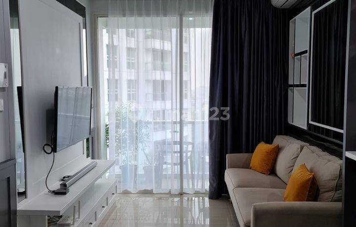Apartemen CitraLake dijual cepat murah Furnished Citra Garden 6