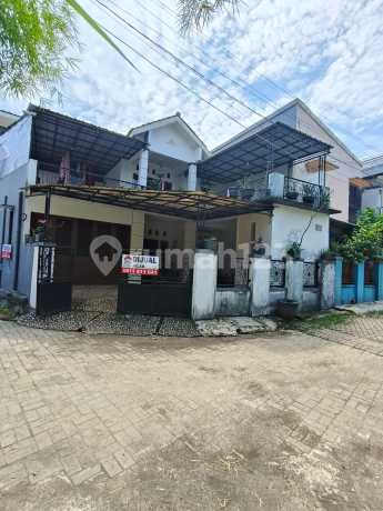Dekat Akses Tol, Rumah, 2 Lantai, SHM, Dekat Akses KRL, di Ciputat Dekat Akses Tol, Rumah, 2 Lantai, SHM, Dekat Akses KRL, di Ciputat