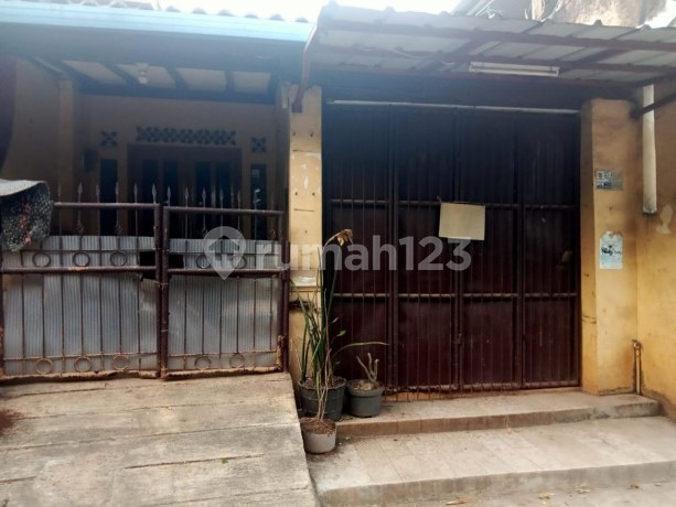 Rumah Siap Huni di Komplek Bumi Orange, Dekat Kampus Uin, Upi, Summarecon Mall, di Cibiru, Cinunuk,Soekarno Hatta, Bandung Timur