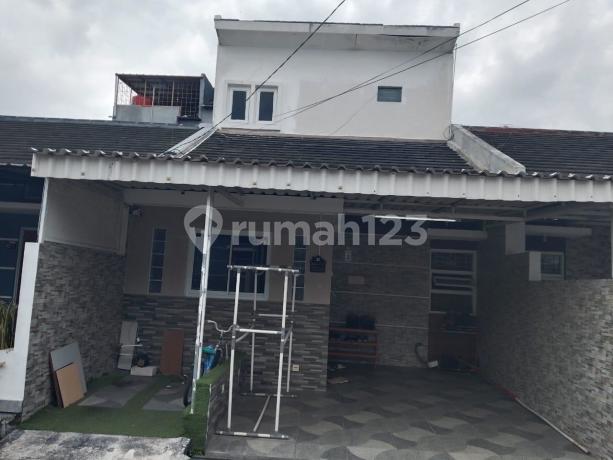 Rumah Bagus Siap Huni Dalam Komplek Cileunyi, Dekat Kampus Uin, Telkom, Summarecon Mall, di Soekarno Hatta, Cileunyi, Cibiru,Bandung Timut Rumah Bagus Siap Huni Dalam Komplek Cileunyi, Dekat Kampus Uin, Telkom, Summarecon Mall, di Soekarno Hatta, Cileunyi, Cibiru,Bandung Timut