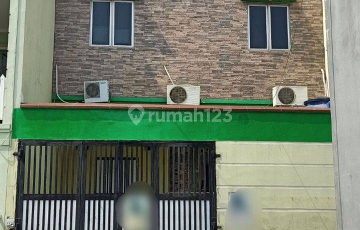 Dijual Cepat BU Rumah Minimalis & Kokoh di Taman Anyelir Tangerang