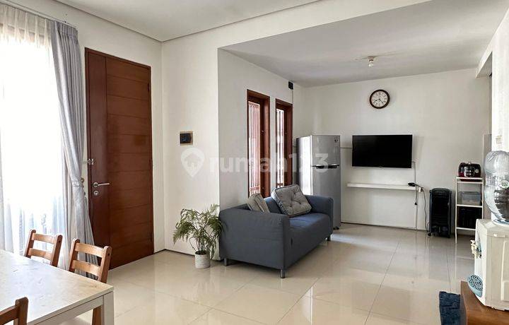 Rumah di Kelapa Hijau Residence