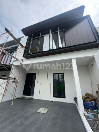 Baru Gress Minimalis Rumah Kenjeran Indah Babatan Pantai, Dekat MERR, Galaxy Mall