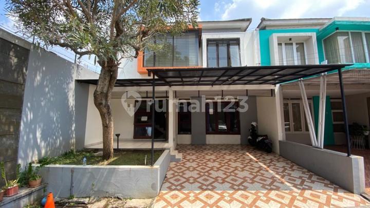 Rumah 2 Lantai Di Gallery Kawaluyaan , dkt Antapani Arcamanik Soekarno hatta