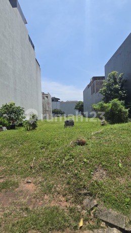 Cheapest !! Aristotle Plot in the Scientia Area. Prime Location