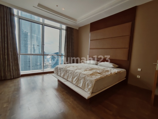 For rent: Oakwood Premier Cozmo, Mega Kuningan, 3BR high floor