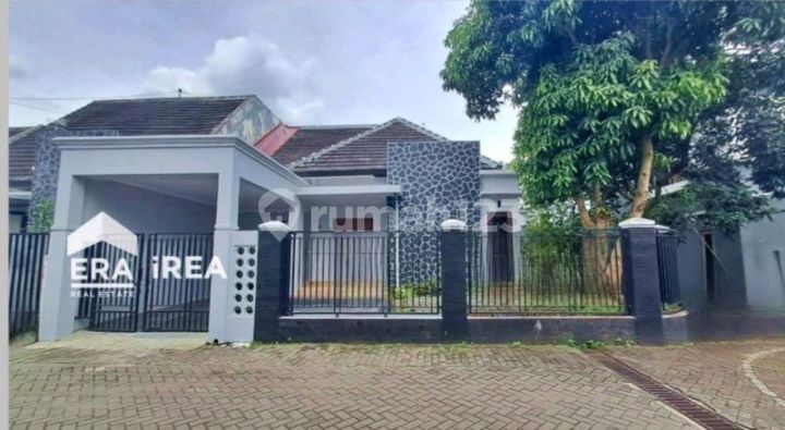 Rumah Bagus ******** Lingkungan Perumahan