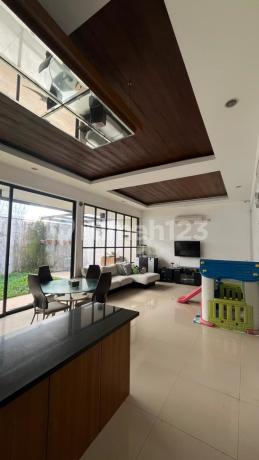 Rumah Bagus 2Lt, Hdp Timur Semi Furnished, Green Andara Residence
