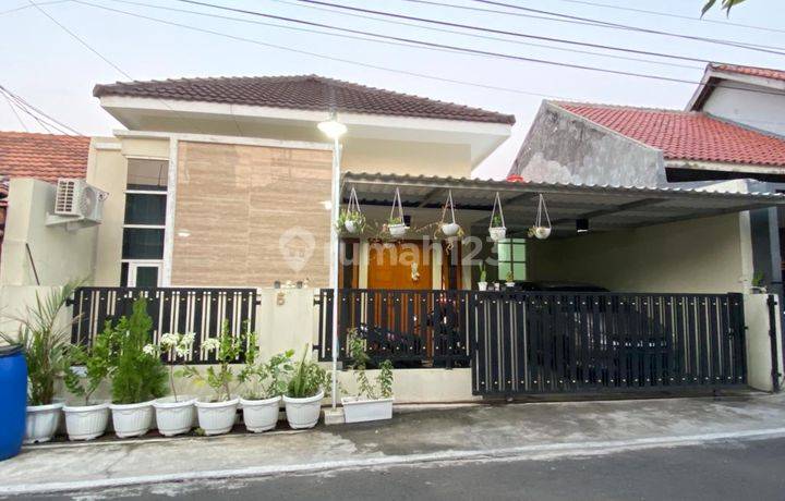 Rumah Bagus Unfurnished SHM di Pasadena, Semarang