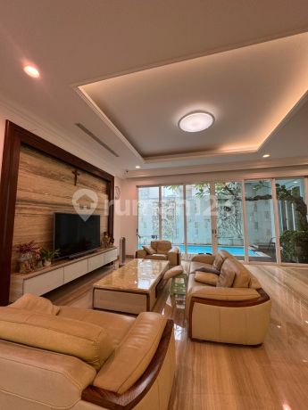 RUMAH MEWAH di Perumahan Elit Kelapa Gading, Artha Gading Villa!