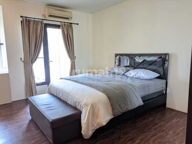 Studio Besar Disewakan Apartemen Tamansari Semanggi Full Furnished