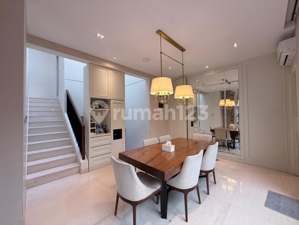 Dijual Rumah Mewah Full Furnish Hook Banci Di Mozart Symphonia Gading Serpong!