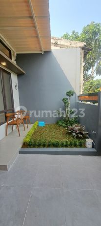 Di jual rumah baru siap huni di grand Batavia pasar kemis TNG
