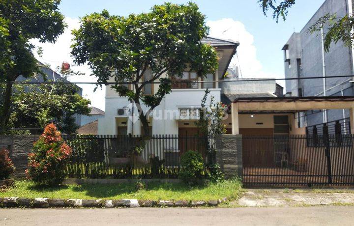 Dijual Rumah Besar Siap Huni Komplek Elite Buah Batu Regency