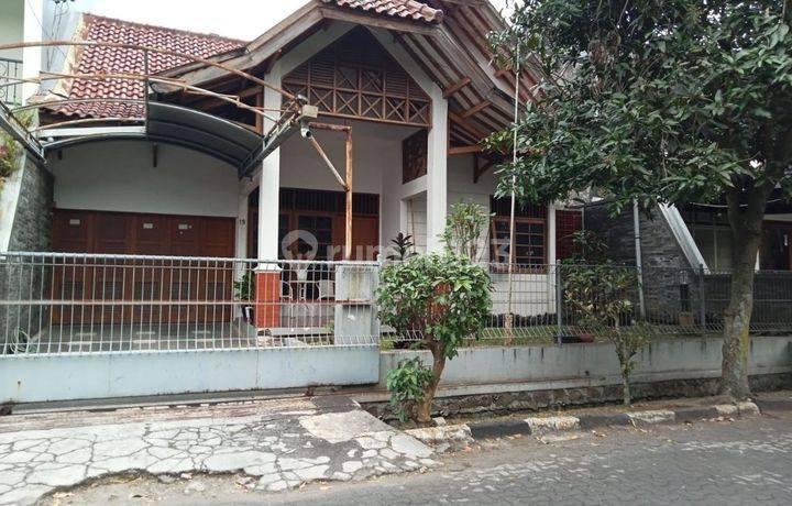 Rumah murah di cikutra baru dekat kampus widyatama