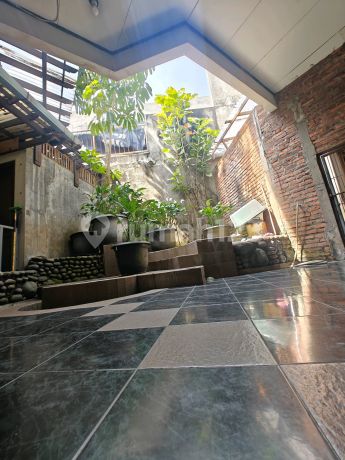 Two-Story House in North Meruya, Spacious and Ready to Occupy Two-Story House in North Meruya, Spacious and Ready to Occupy