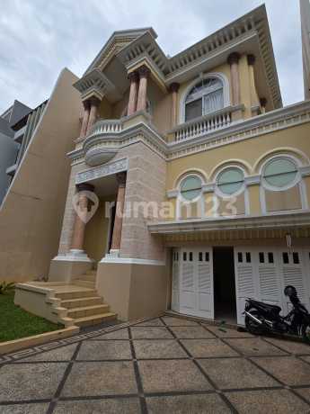 Rare Unit! 2.5-Story House in Layar Permai PIK 1 Best Deal Prime Position Rare Unit! 2.5-Story House in Layar Permai PIK 1 Best Deal Prime Position