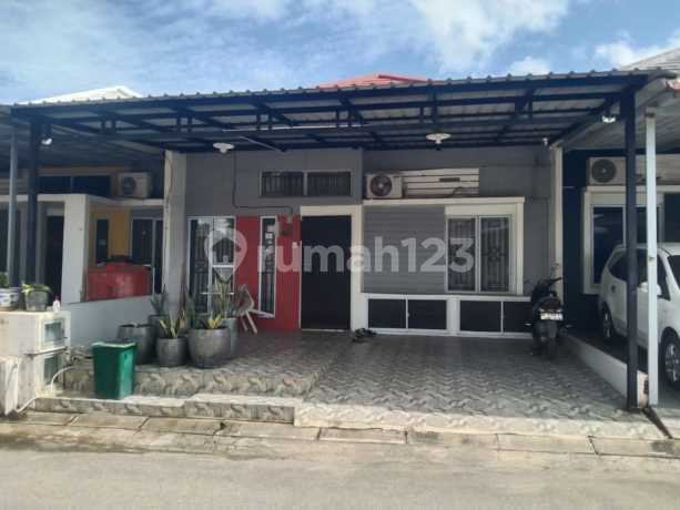 Dijual Rumah Bagus di Perumahan Livia Garden, Jl. Dang Merdu, Teluk Tering, Batam Kota, Kota Batam, Kepulauan Riau, Indonesia, 29461, Batam Centre
