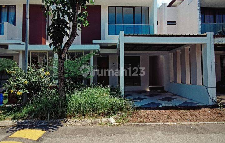 Dijual Rumah Grand Orchid Dengan Kolam Renang Pribadi