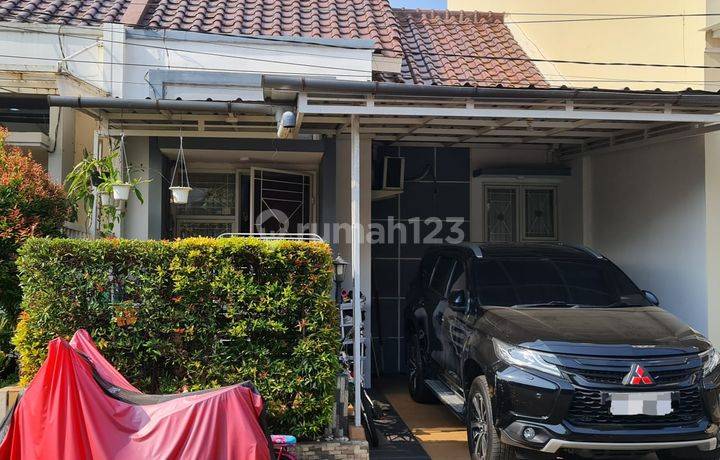 Rumah Bagus Furnished Trevista Residence Ciputat