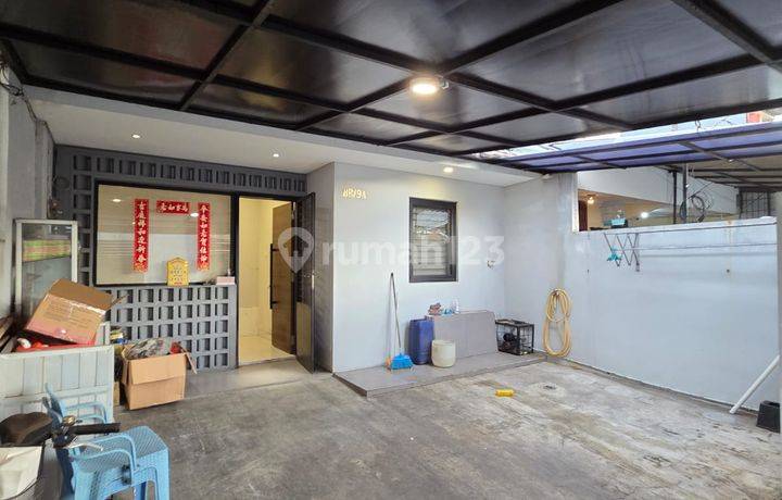 Dijual - Rumah Siap Huni di Bojong Indah