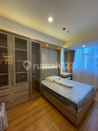 Sewa Apartemen Roseville Soho & Suite Bsd - 2 BR Eksklusif Baru Murah Fully Furnished Electronic
