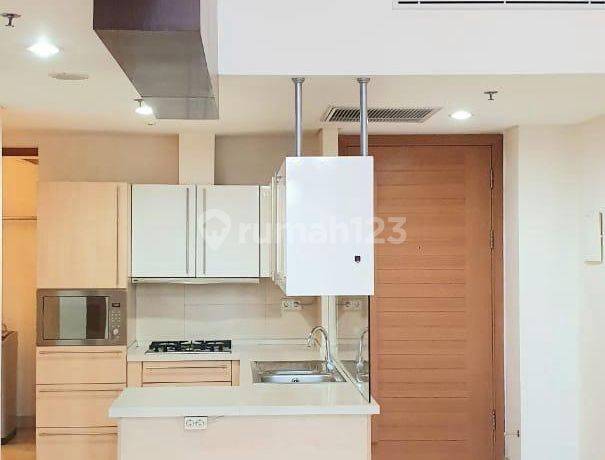 Apartment The Summit 2 BR Bagus Furnished