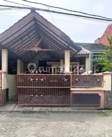 Well-Maintained House 7 Minutes to Tanah Tinggi 2 Toll Gate with KPR Assistance J39897