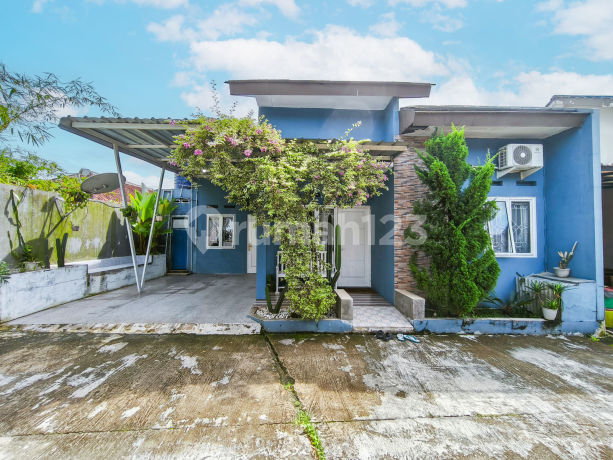 East-Facing House with SHM Near Kayu Manis Toll Gate, Assisted by KPR J-39698