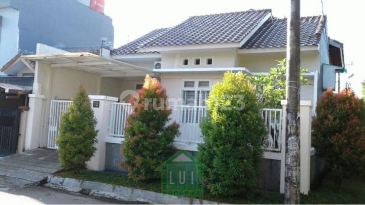 For Sale: Ready-to-Live-In Fully Furnished House in Taman Toraja Cluster