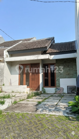 For Sale, Ready-to-Occupy House in Bumi Serpong Residence, Pamulang