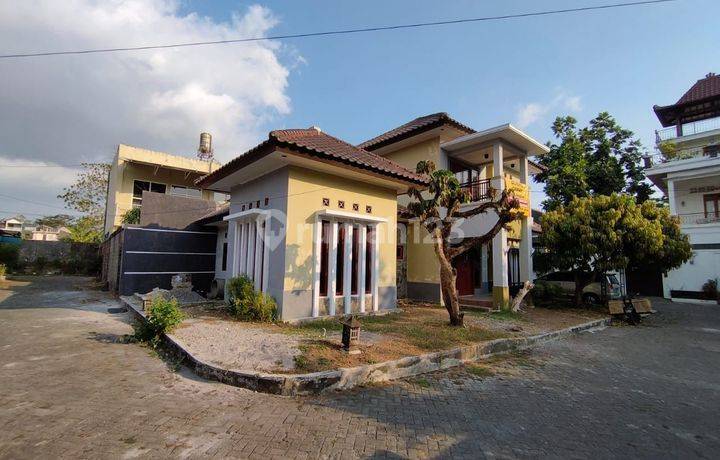 Rumah Mewah 2 Lantai Hook Dalam Perumahan Elite Di Medari Jalan Magelang Km 16 Dekat Rsud Sleman

harga: 2.55 Milyar [ Nego ]
------------------------------------------
legalitas: Shm Imb

akses Jalan Lebar

maghnet Kawasan:
dekat Polres Sleman
dekat Pasa