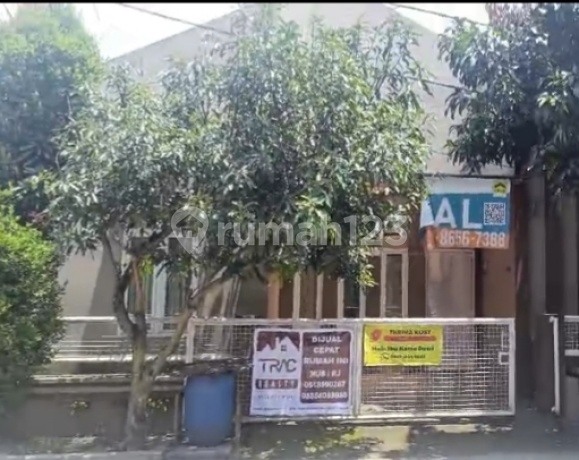 Dijual Cepat Rumah 10 Kamar Tidur Cocok untuk Kostkosan Dijual Cepat Rumah 10 Kamar Tidur Cocok untuk Kostkosan