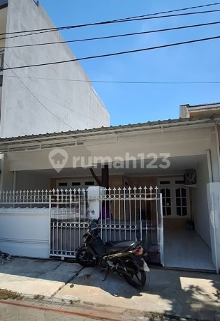 Rumah Kutisari Indah Surabaya dekat Kampus Petra Rumah Kutisari Indah Surabaya dekat Kampus Petra