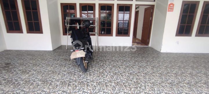 Price drop again!! Cheap house with granite floors, 144m², Bogor Asri.