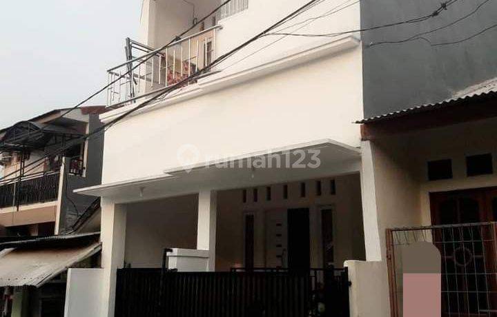 Rumah cantik Gaperi 2 sudah renovasi 2Lantai Gas alam