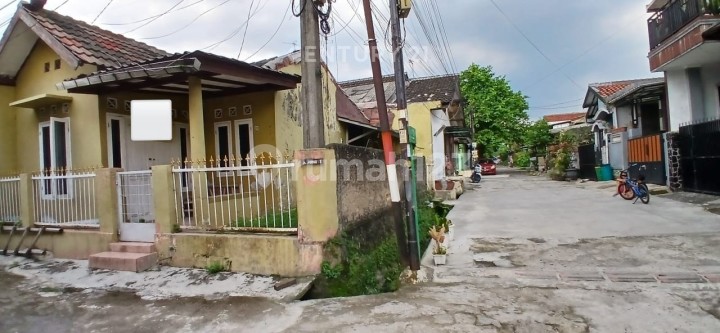 Rumah Taman Pagelaran Hook Ciomas Bogor Rumah Taman Pagelaran Hook Ciomas Bogor