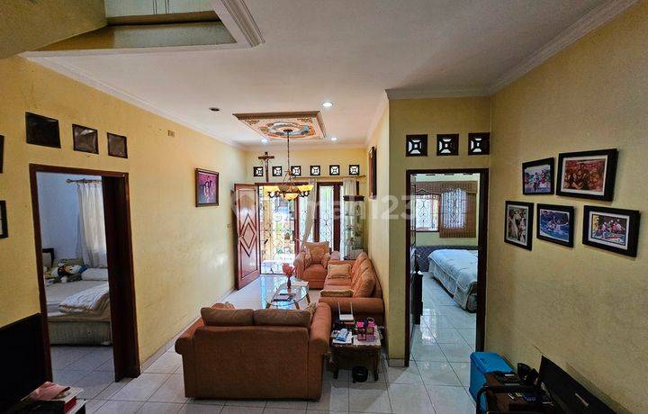 Rumah Dijual Villa Mutiara Cinere Krukut Depok 