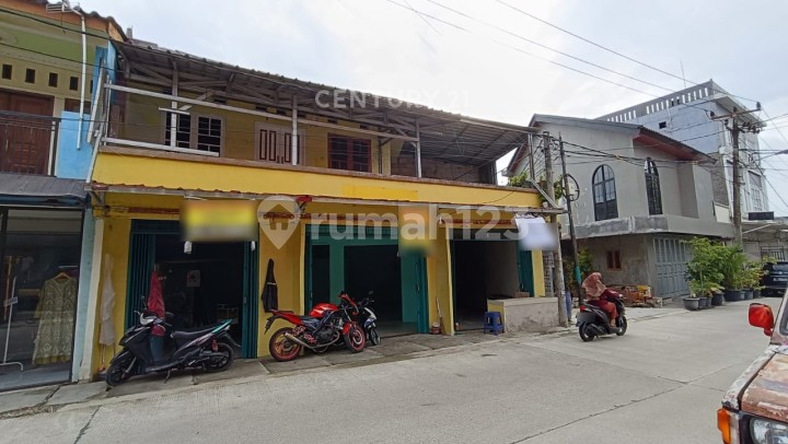 Main Road Residence, Taman Warnasari Indah Housing Complex