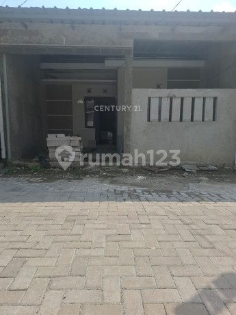 Take Over House in Taman Cilegon Indah Cluster Camelia