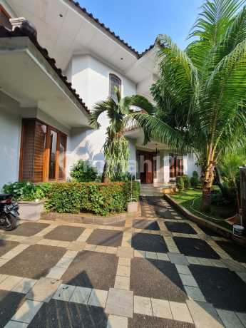 Dijual Rumah Classic 2 Lantai Area Niaga Hijau, Pondok Indah Dijual Rumah Classic 2 Lantai Area Niaga Hijau, Pondok Indah
