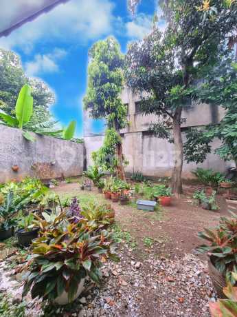 For Quick Sale: Cool, Comfortable House in the Pajak Cipadu Complex