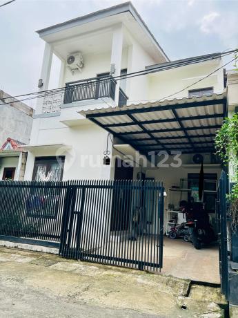 Jual Cepat Rumah Dalam Perumahan Villa Mutiara Cinere Dekat Pintu Tol