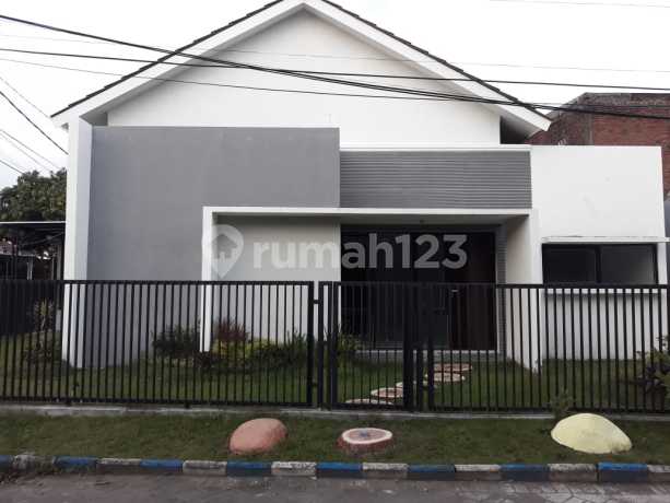 Rumah Baru Gress Minimalis Jade Ville Buduran Sidoarjo Rumah Baru Gress Minimalis Jade Ville Buduran Sidoarjo