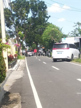 Tanal Lingkungan Perumahanelite di Sekar Tunjung Gatsu