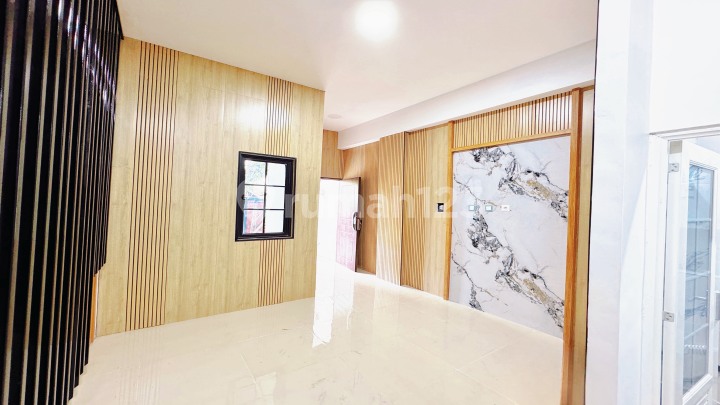 Turun Harga !! Jual Cepat ! Rumah Baru Poris Indah, Semi Furnished, Siap Huni Turun Harga !! Jual Cepat ! Rumah Baru Poris Indah, Semi Furnished, Siap Huni