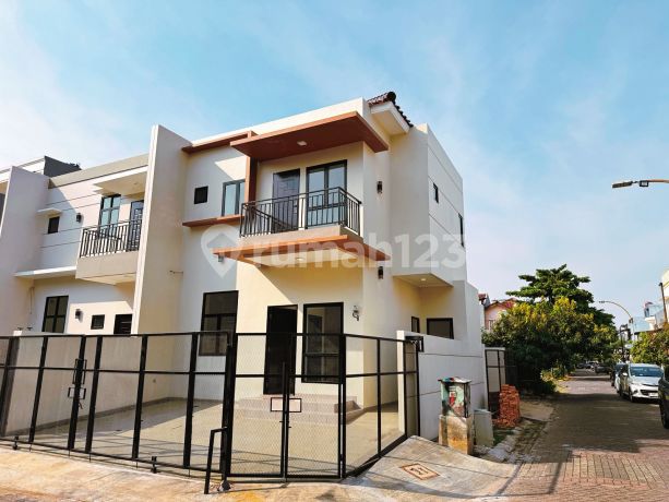 Rumah Brand New Metland Puri , 3 Kt, Posisi Hook, SHM Rumah Brand New Metland Puri , 3 Kt, Posisi Hook, SHM