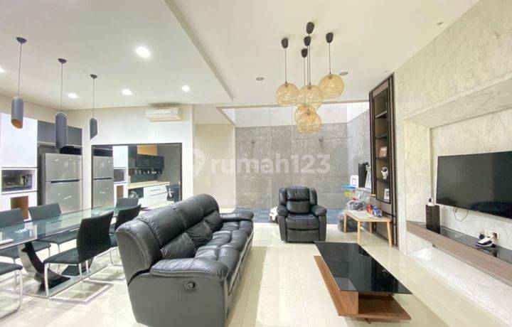 Rumah Green Lake City Australia Luas 144 Full Furnished