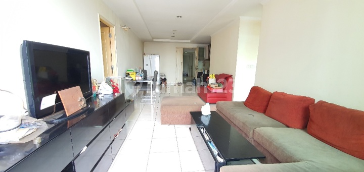 Apartement French Walk Kelapa Gading Square 3 BR Furnished Bagus